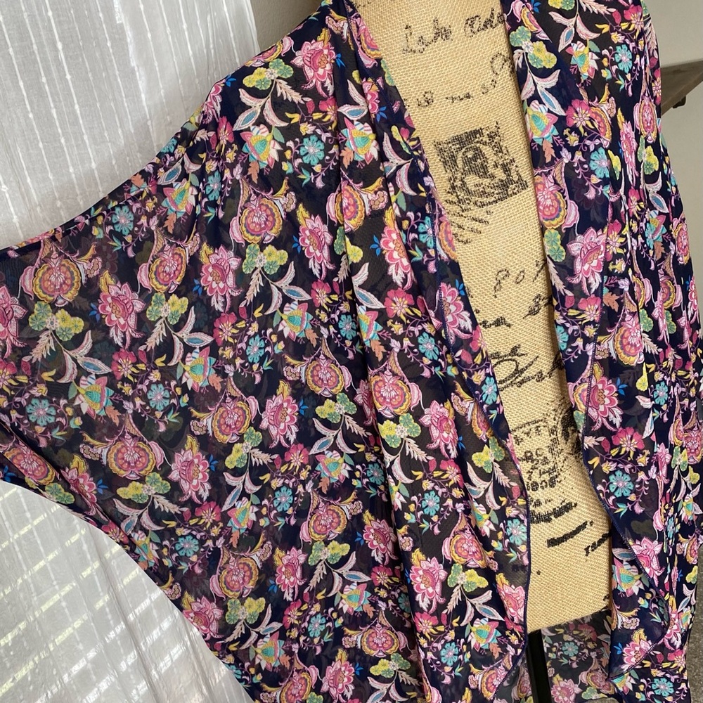 POETRY- Navy Blue Floral Kimono Cardigan size M/L